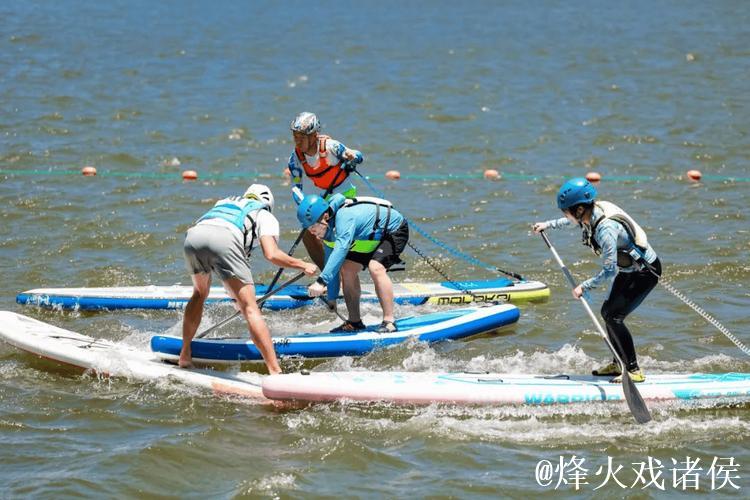 极限勇气挑战：白水桨板竞赛