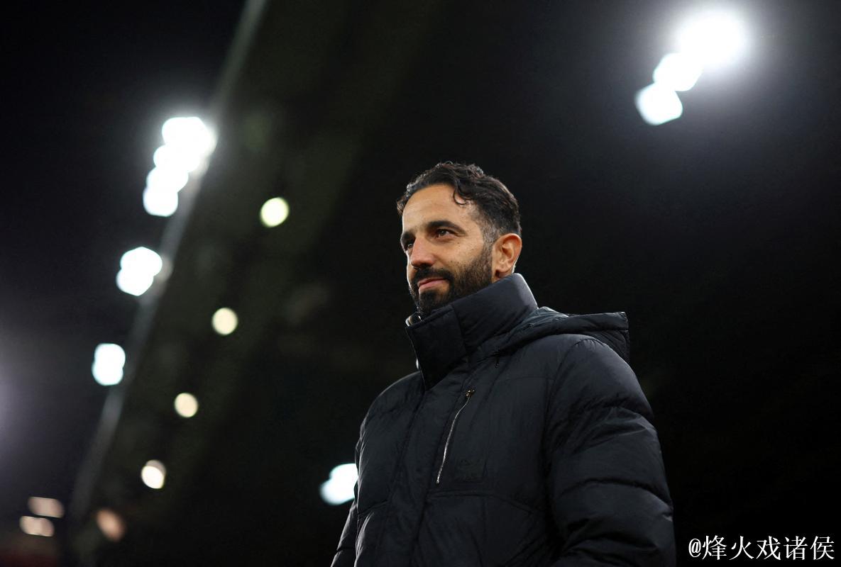 曼联主帅阿莫林被解雇 曾公开批评俱乐部