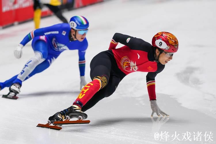 中国队晋级短道速滑世巡赛男子5000米接力半决赛